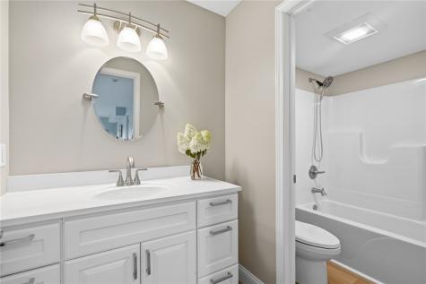 2416 Kestrel Drive SE Cedar Rapids IA 52403