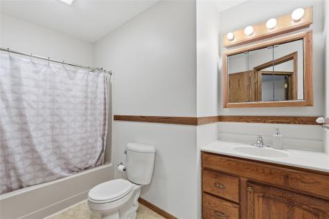 349 Aaron Court SW Swisher IA 52338