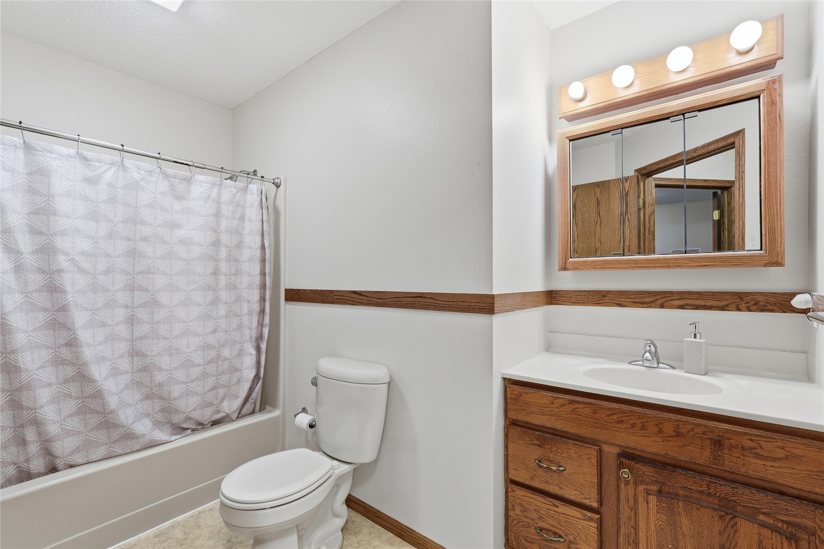 349 Aaron Court SW Swisher IA 52338