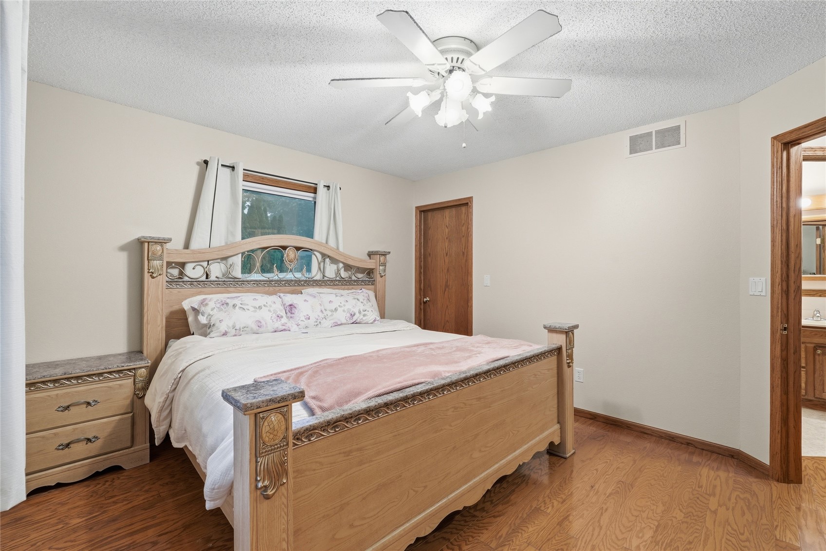 349 Aaron Court SW Swisher IA 52338