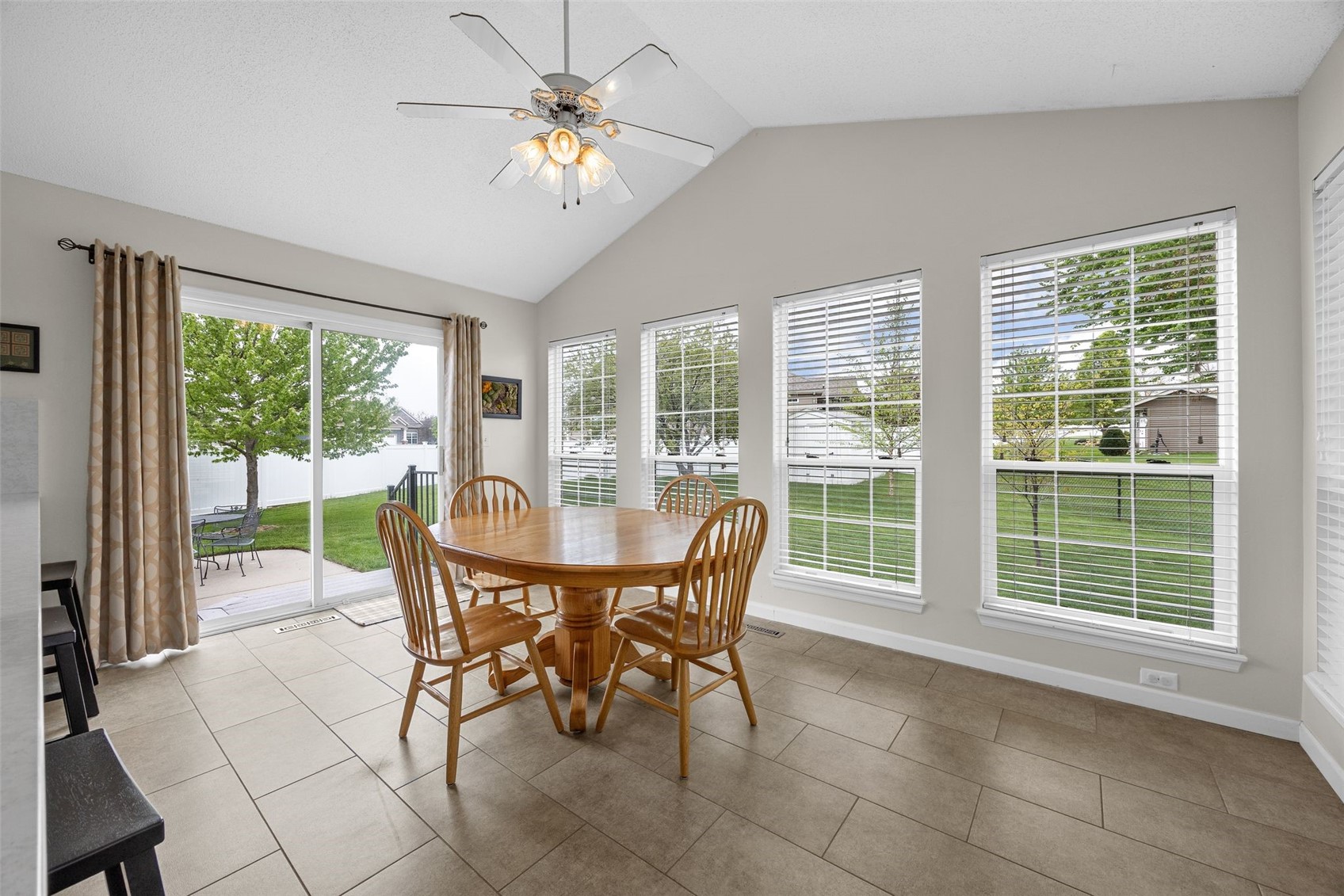 603 High Point Drive SW Cedar Rapids IA 52404