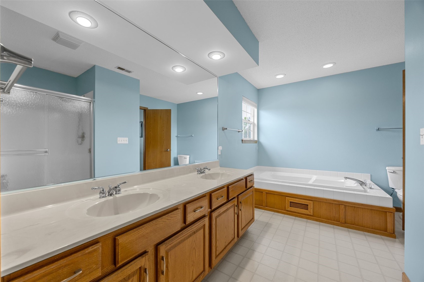 603 High Point Drive SW Cedar Rapids IA 52404