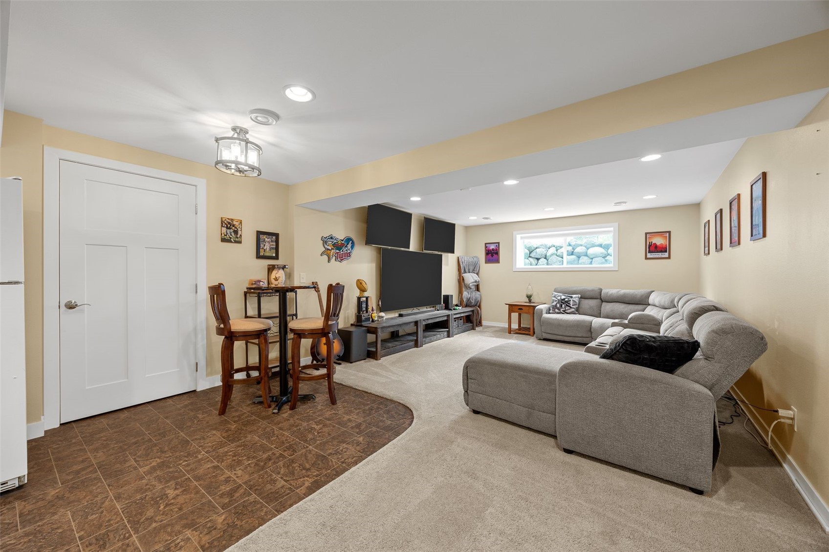 603 High Point Drive SW Cedar Rapids IA 52404