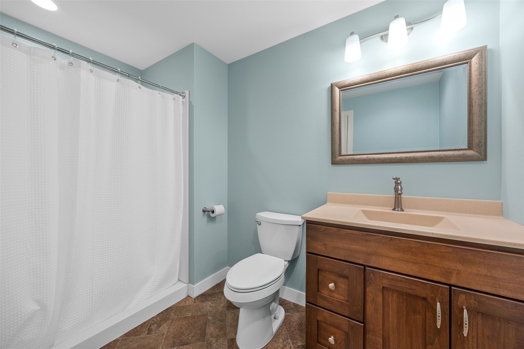 603 High Point Drive SW Cedar Rapids IA 52404