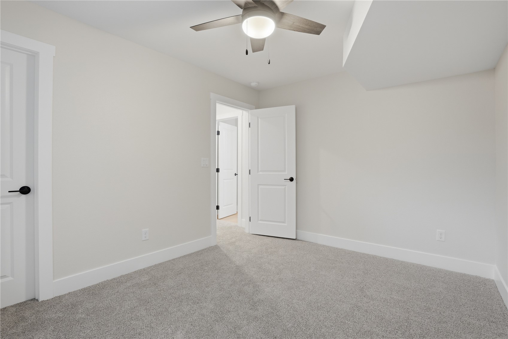 604 Rock Ridge Road Tiffin IA 52340