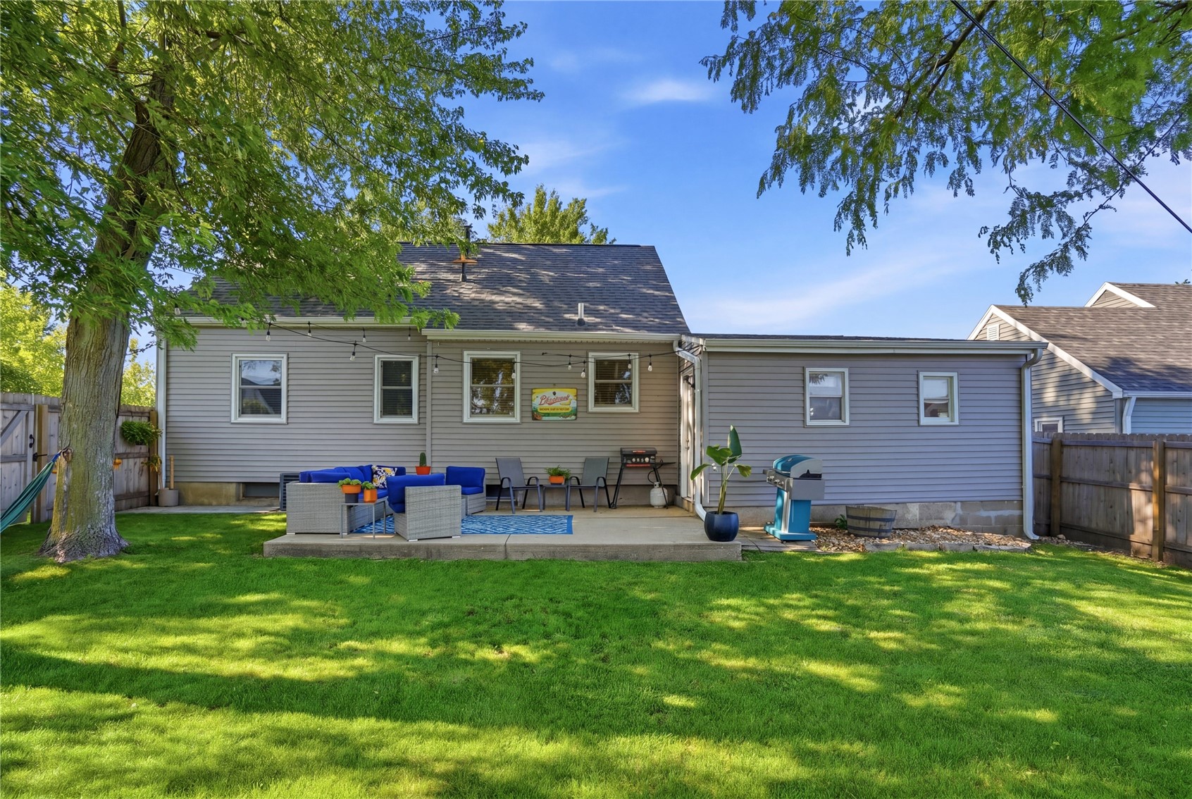 642 38th Street NE Cedar Rapids IA 52402