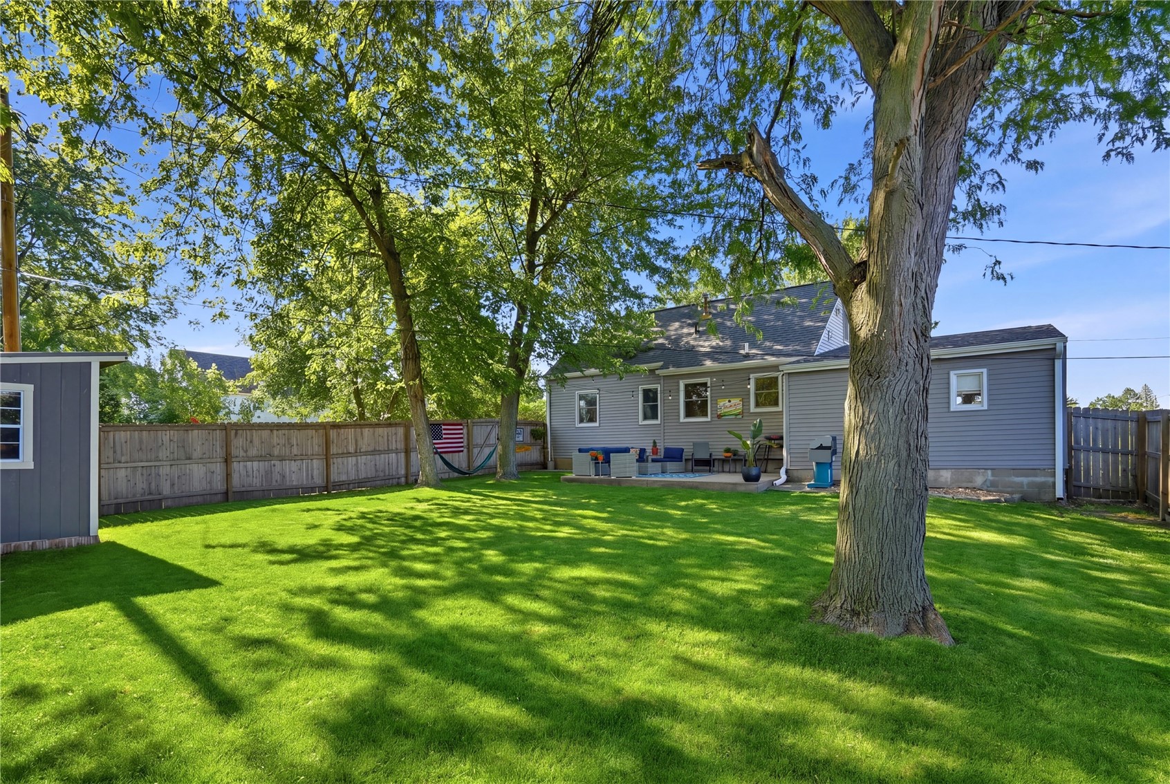 642 38th Street NE Cedar Rapids IA 52402