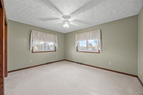 1688 17th Avenue Marion IA 52302