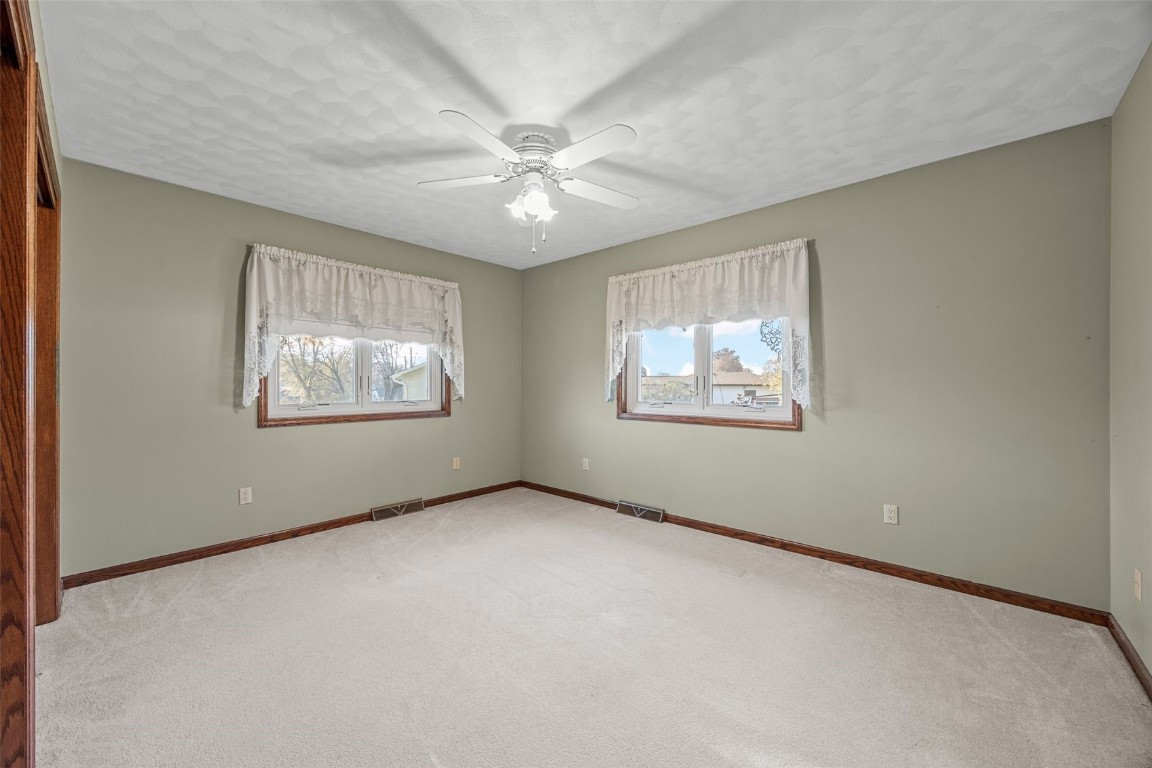 1688 17th Avenue Marion IA 52302