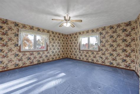 1688 17th Avenue Marion IA 52302