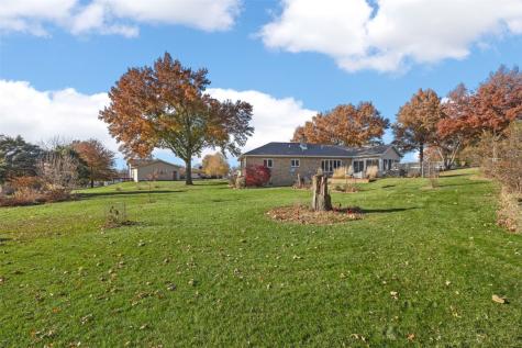 1688 17th Avenue Marion IA 52302