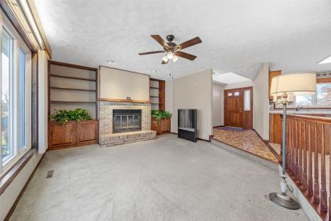 1688 17th Avenue Marion IA 52302