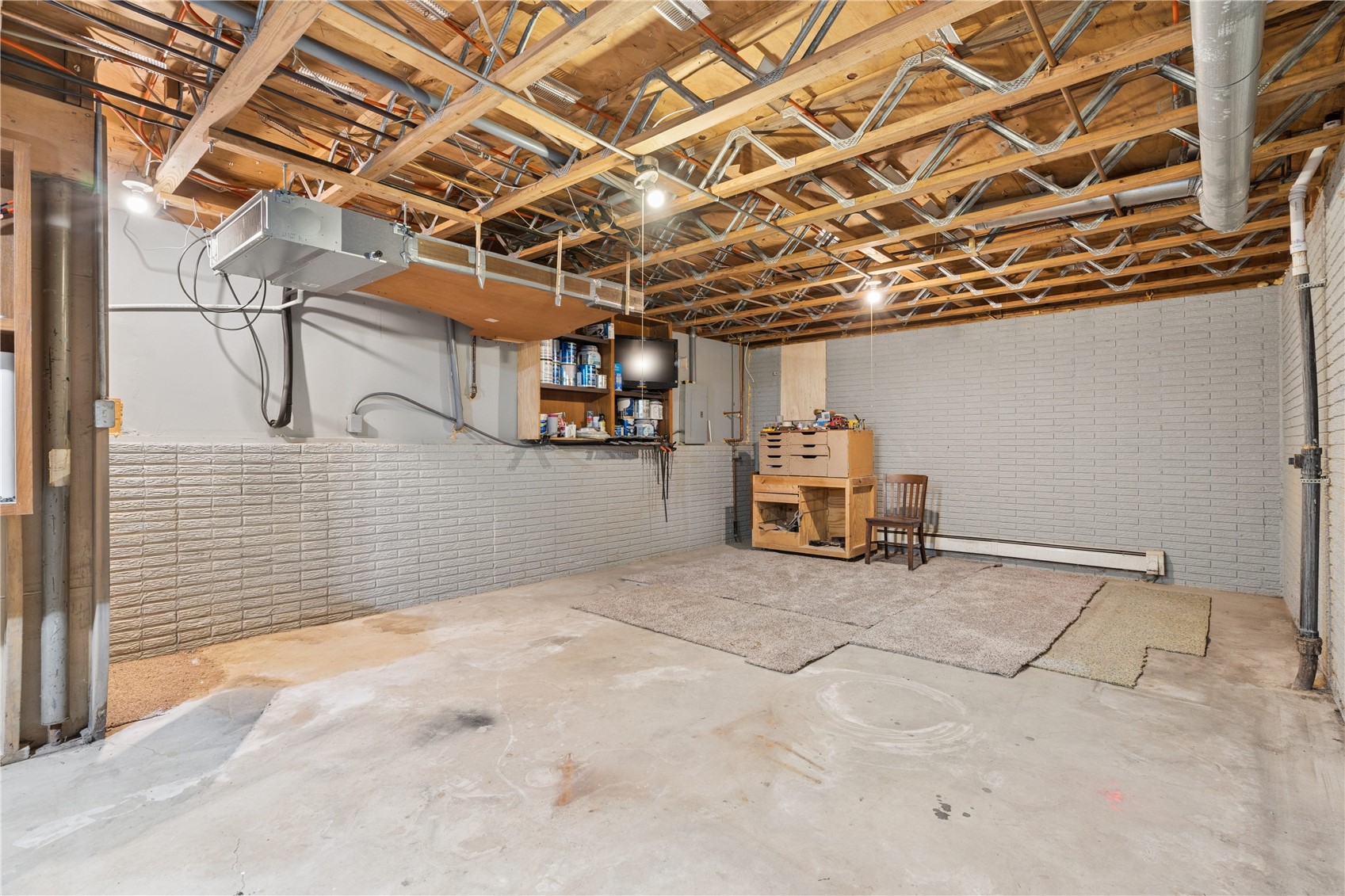 6220 High Country Drive NE Cedar Rapids IA 52411