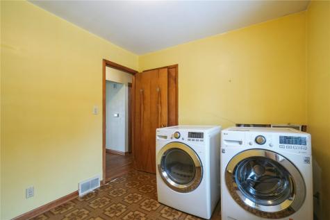 2765 5th Avenue Marion IA 52302