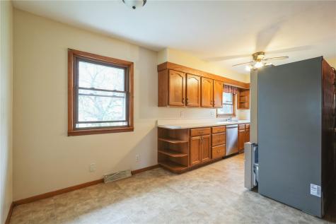 2765 5th Avenue Marion IA 52302
