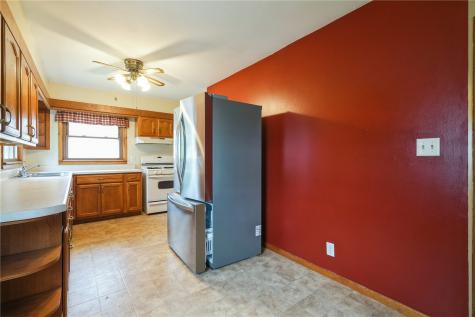 2765 5th Avenue Marion IA 52302