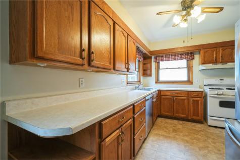 2765 5th Avenue Marion IA 52302