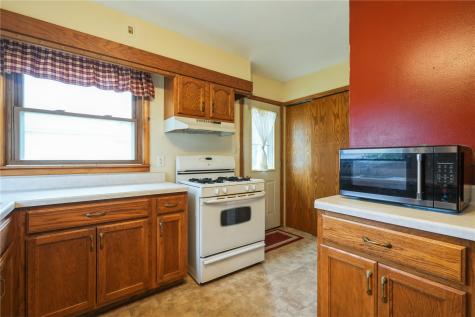 2765 5th Avenue Marion IA 52302