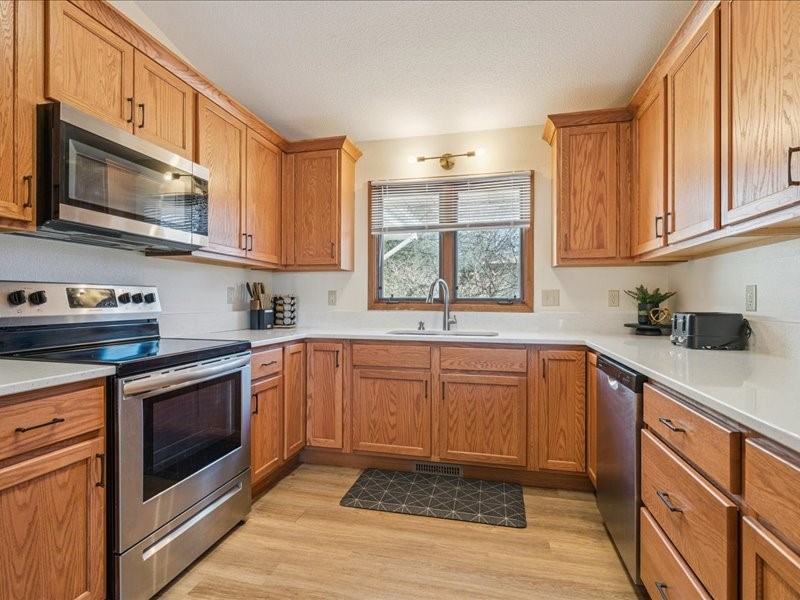 2355 Jessup Circle Iowa City IA 52246