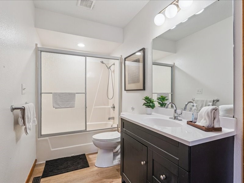 2355 Jessup Circle Iowa City IA 52246