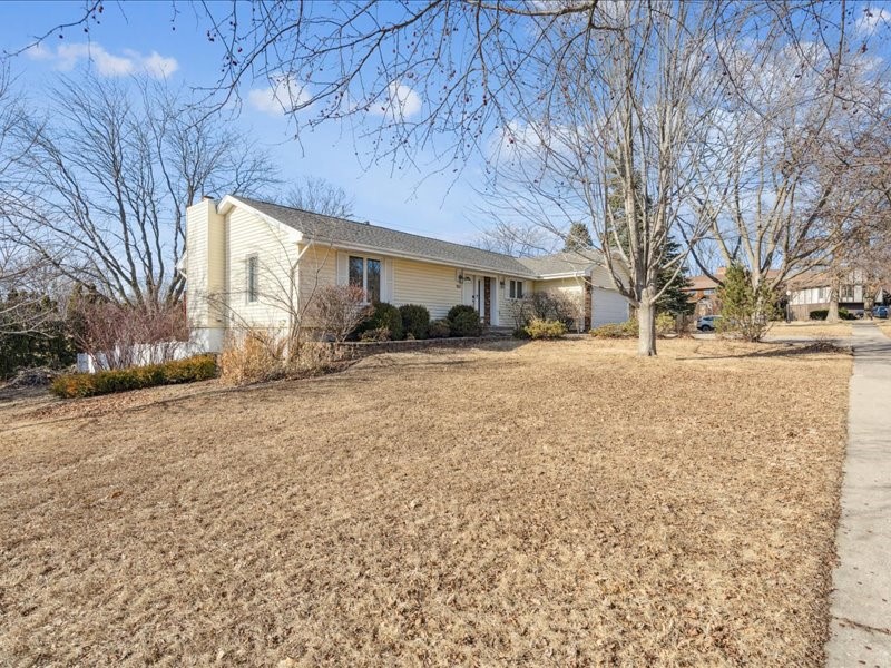 2355 Jessup Circle Iowa City IA 52246