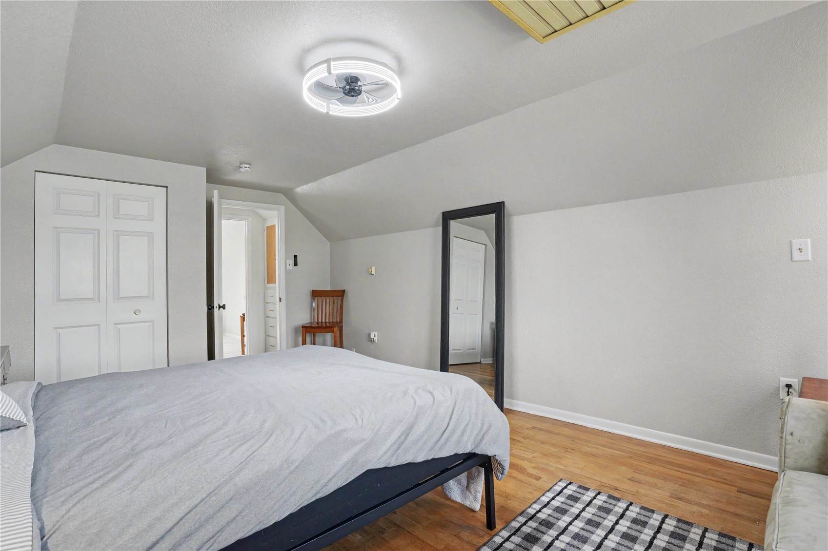 2718 E Avenue NW Cedar Rapids IA 52405