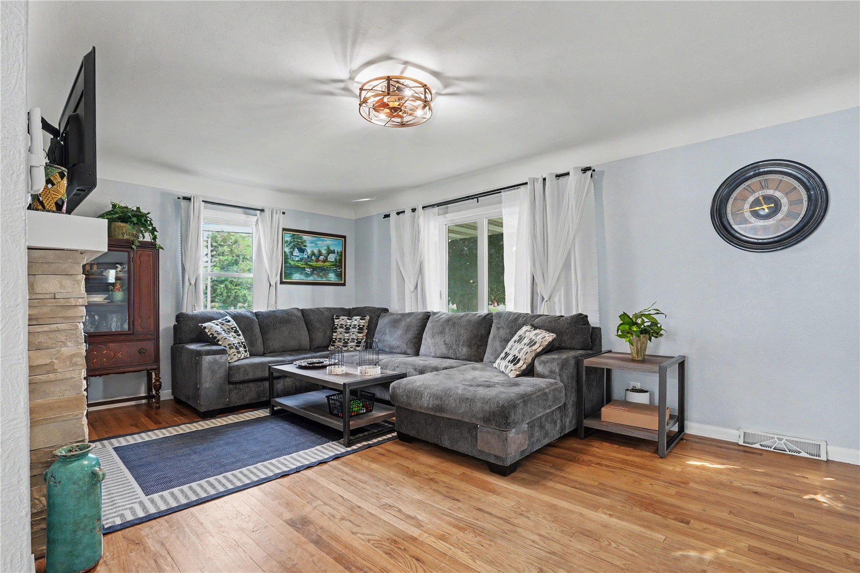 2718 E Avenue NW Cedar Rapids IA 52405