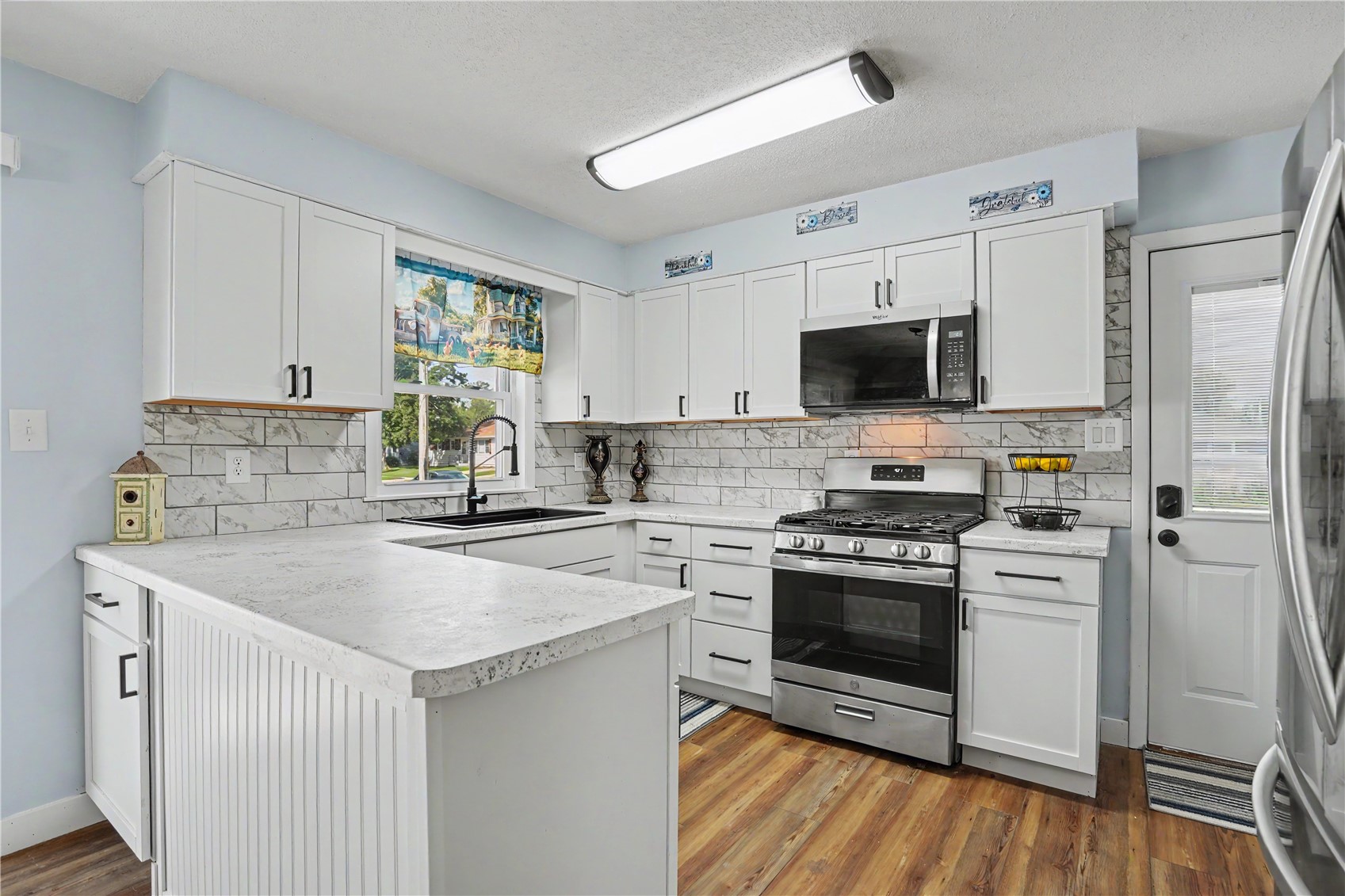 2718 E Avenue NW Cedar Rapids IA 52405