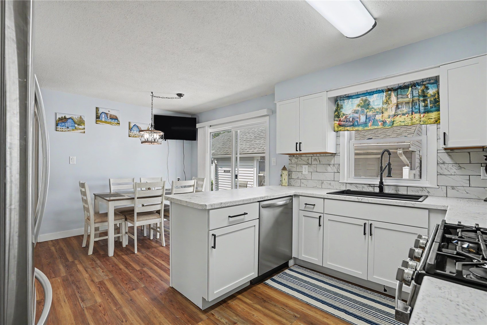 2718 E Avenue NW Cedar Rapids IA 52405