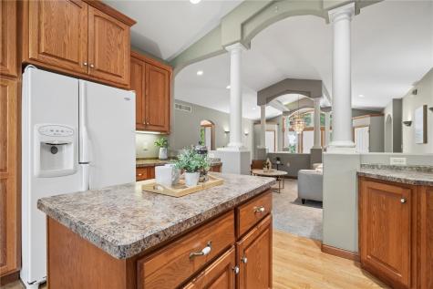 1253 Hillview Court NE Swisher IA 52338