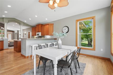 1253 Hillview Court NE Swisher IA 52338