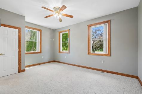 1253 Hillview Court NE Swisher IA 52338