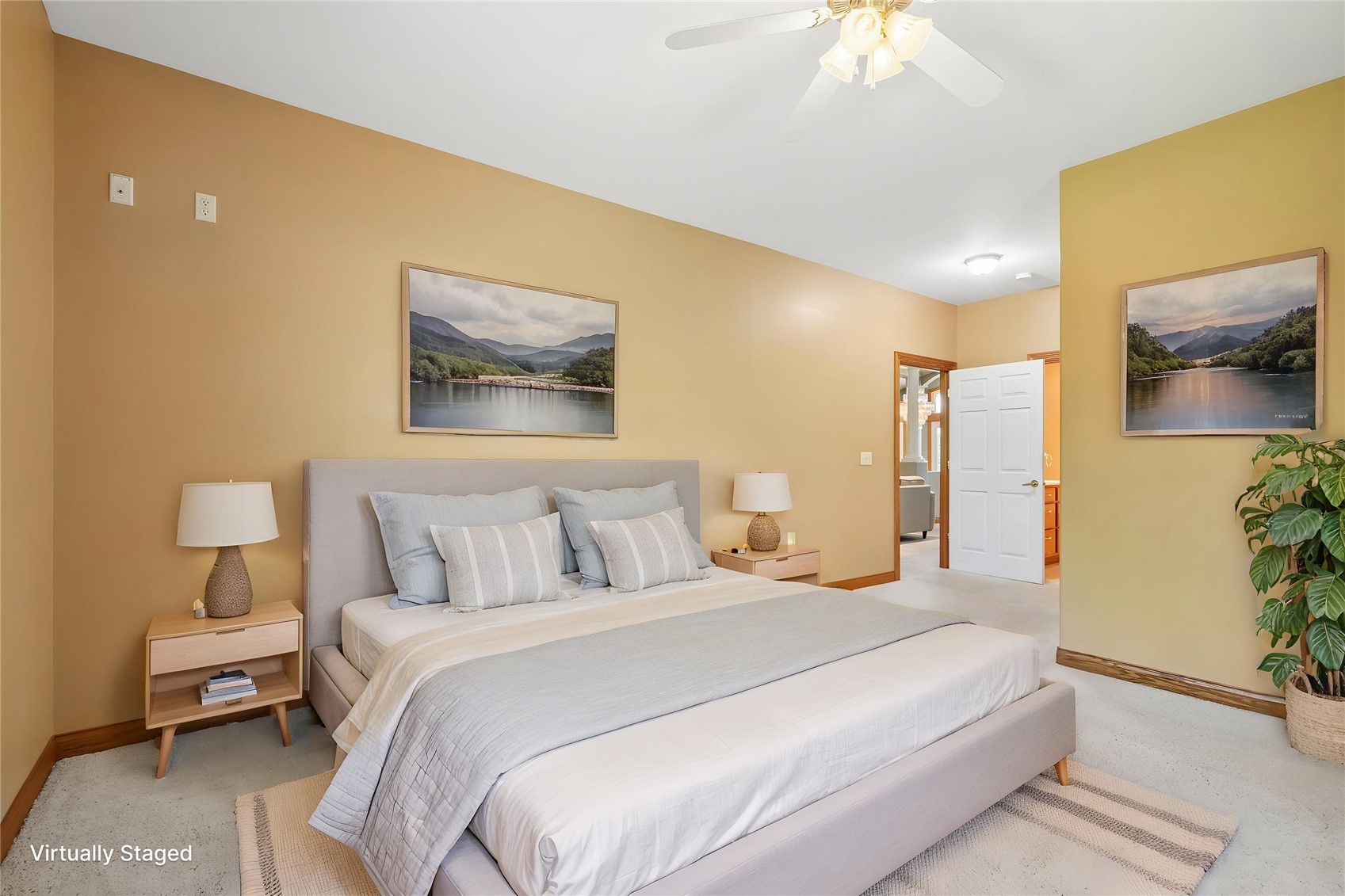 1253 Hillview Court NE Swisher IA 52338