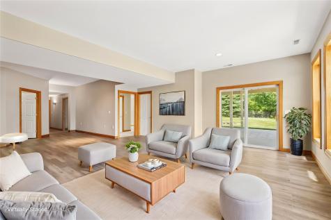 1253 Hillview Court NE Swisher IA 52338