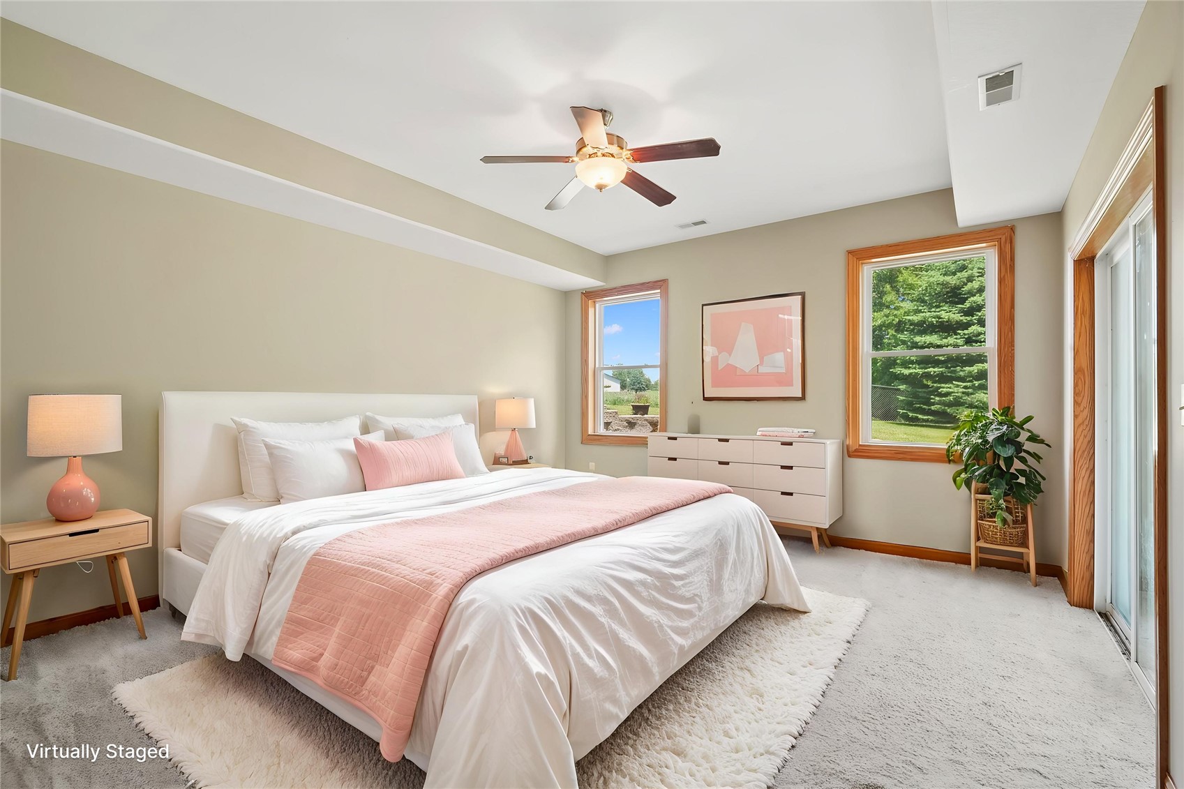 1253 Hillview Court NE Swisher IA 52338