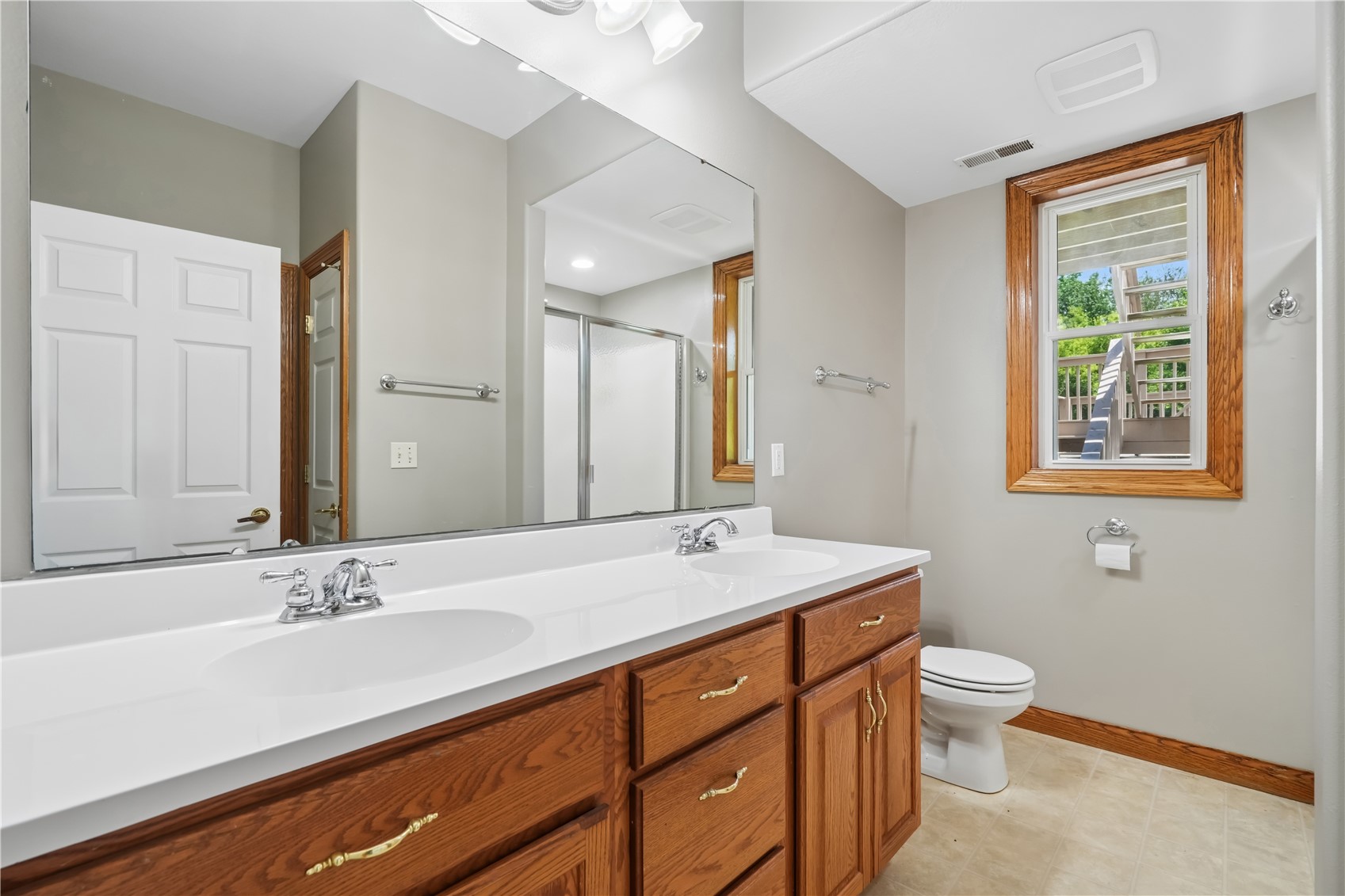 1253 Hillview Court NE Swisher IA 52338