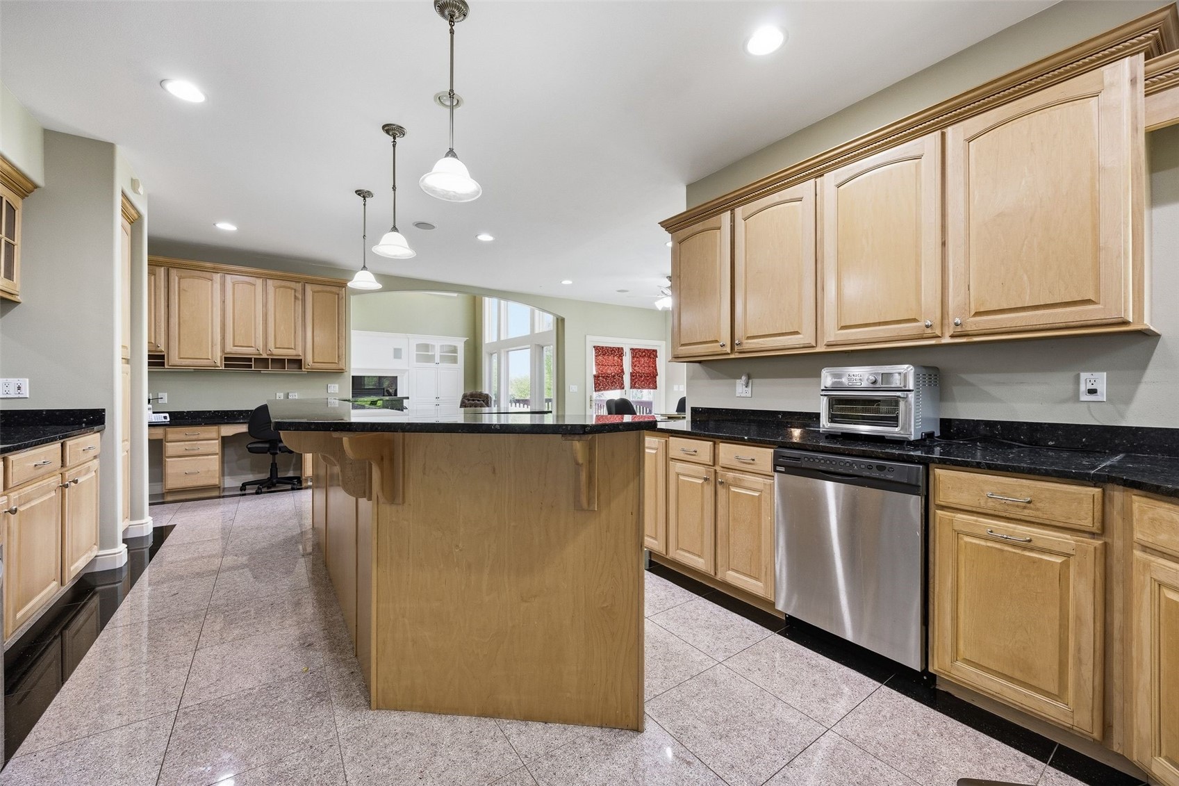 4402 Oak Leaf Court NE Cedar Rapids IA 52411
