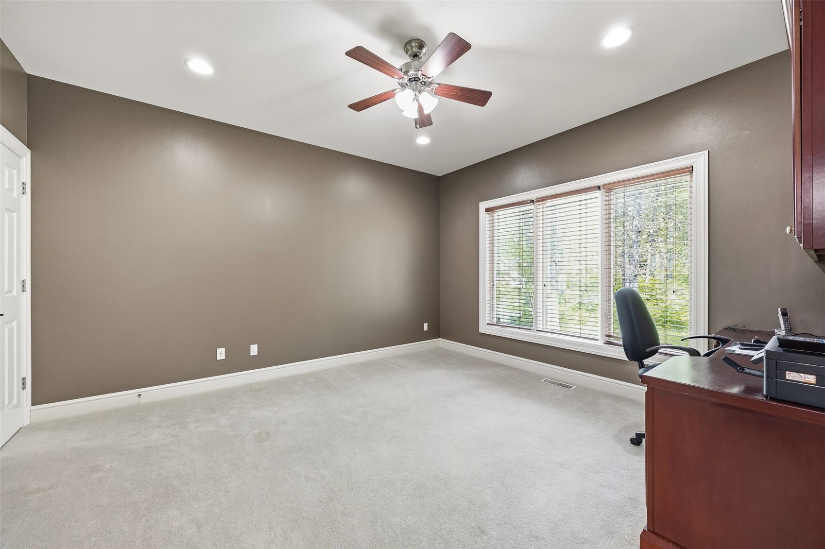 4402 Oak Leaf Court NE Cedar Rapids IA 52411