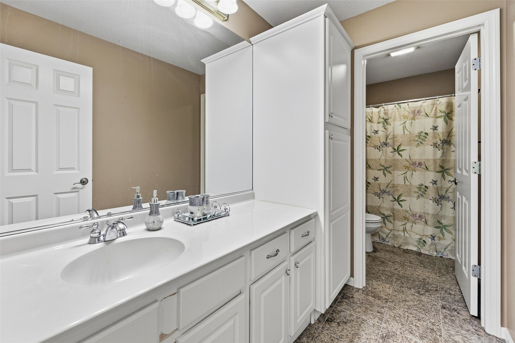 4402 Oak Leaf Court NE Cedar Rapids IA 52411