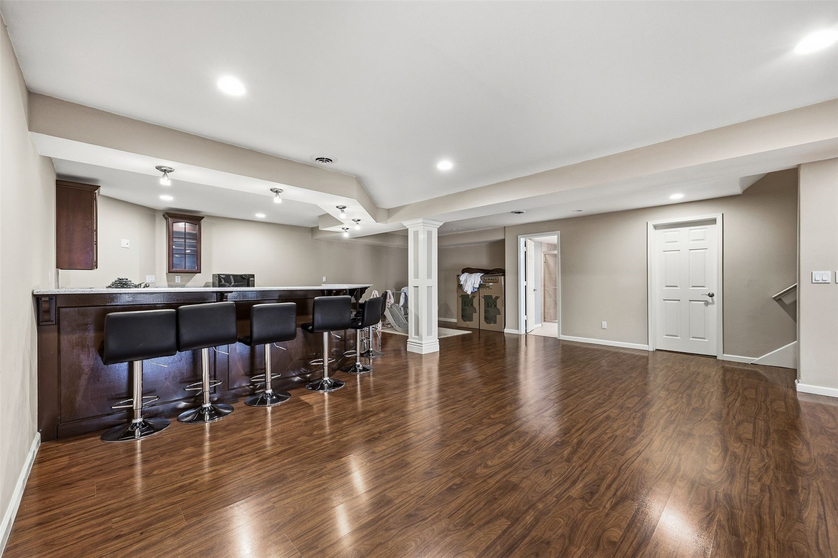 4402 Oak Leaf Court NE Cedar Rapids IA 52411