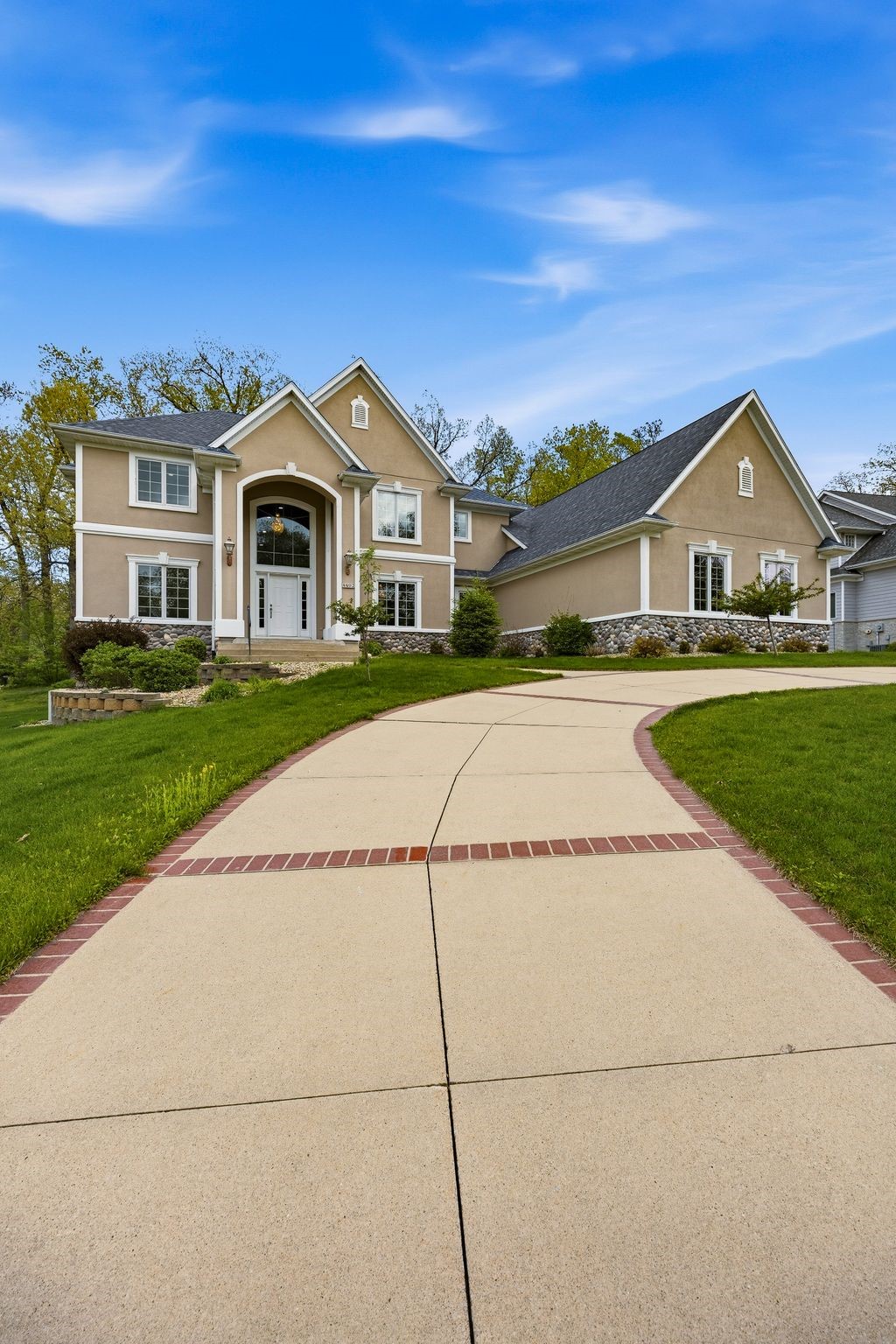 4402 Oak Leaf Court NE Cedar Rapids IA 52411
