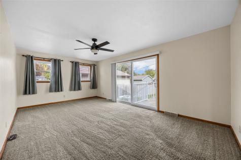 3210 Vine Avenue SE Cedar Rapids IA 52403