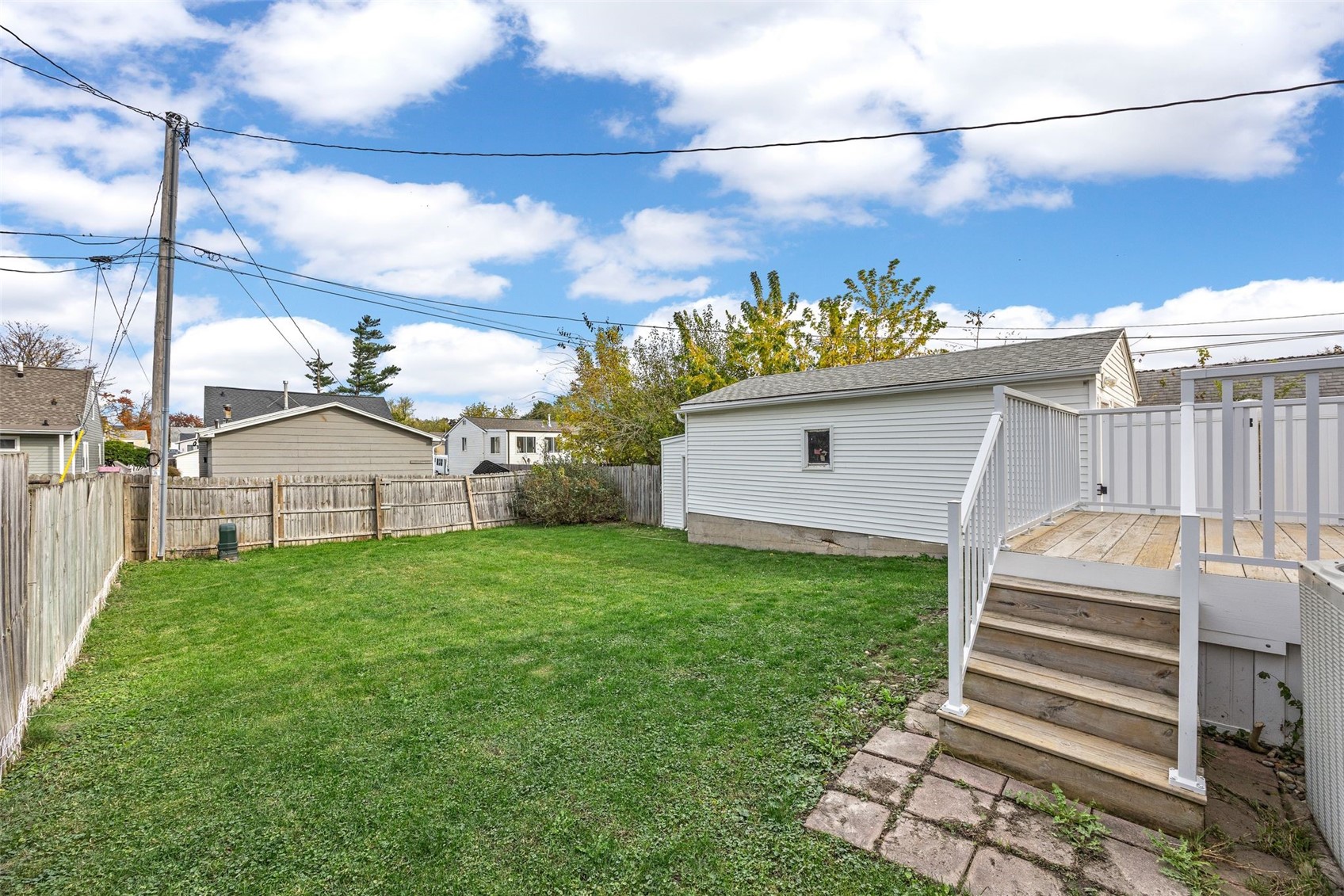 3210 Vine Avenue SE Cedar Rapids IA 52403