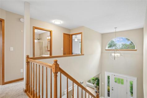 411 Cobble Stone Drive NW Cedar Rapids IA 52405