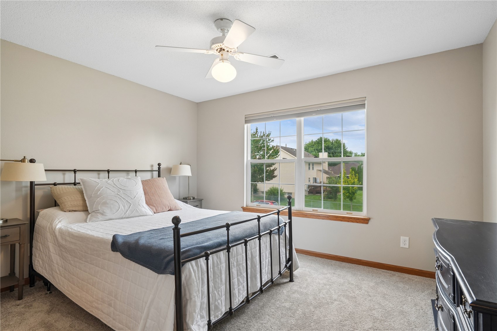 411 Cobble Stone Drive NW Cedar Rapids IA 52405