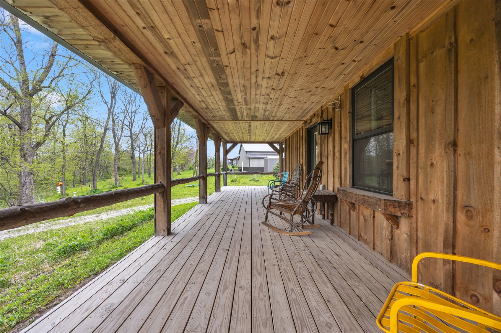 2527 61st Street Lane Vinton IA 52349
