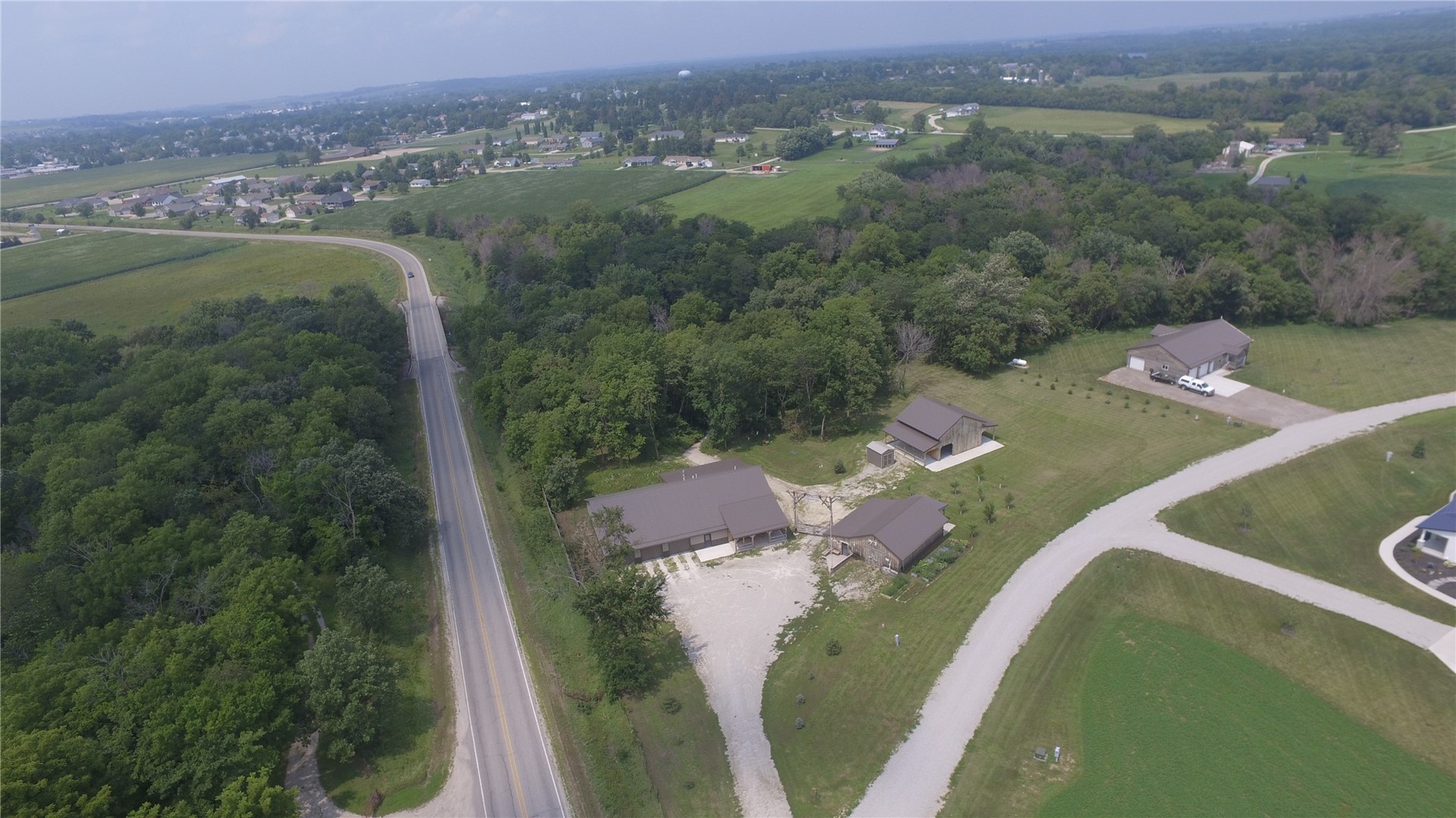 2527 61st Street Lane Vinton IA 52349