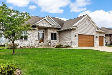 865 Leslie Lane Robins IA 52328