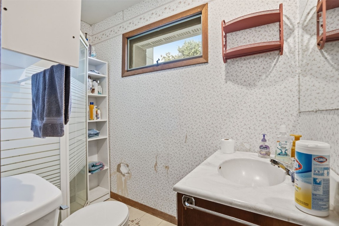 105 Harrison Street SE Cascade IA 52033