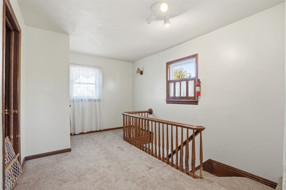 105 Harrison Street SE Cascade IA 52033